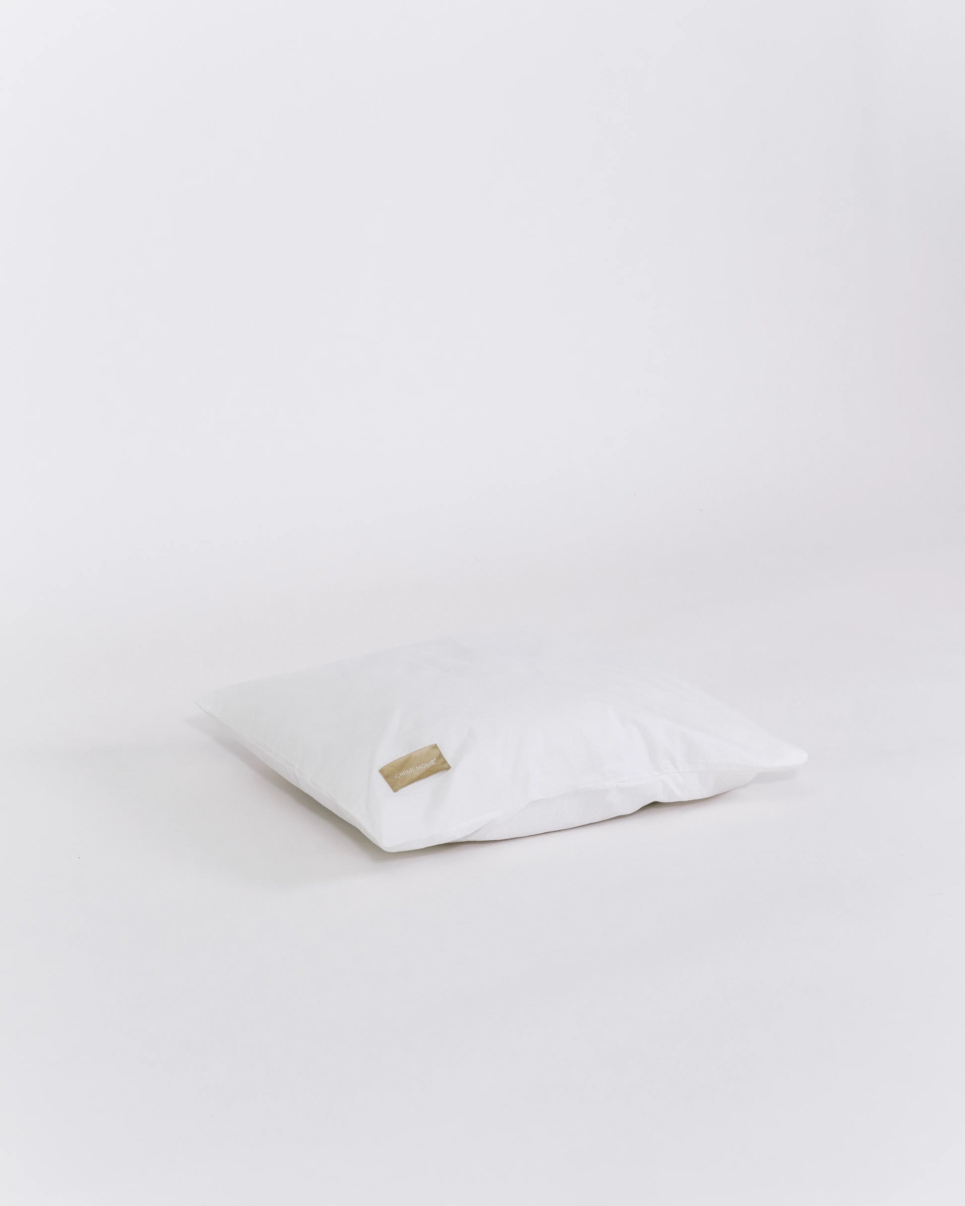 vita-sängkläder-produktbild-chimi-home-örngott-rainbow-collection