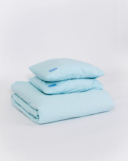blåa-sängkläder-produktbild-chimi-home-örngott-rainbow-collection